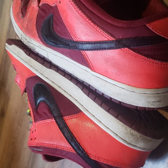 Nike sb crimson laser dunk low 11 - Picture 9 of 12